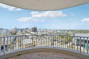 1771 Ringling Blvd in Sarasota, FL - Building Photo