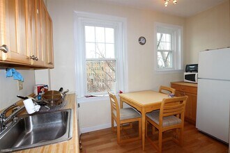 164 Strathmore Rd, Unit 21 in Boston, MA - Building Photo - Building Photo