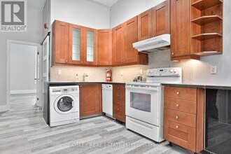 179 Queen St E in Toronto, ON - Building Photo - Building Photo