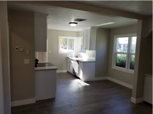 2953 S Garden Cir in South Salt Lake, UT - Building Photo - Building Photo