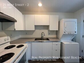 25 West St in Lebanon, NH - Building Photo - Building Photo