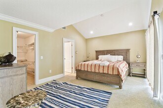 16033 Gulf Blvd in Redington Beach, FL - Building Photo - Building Photo