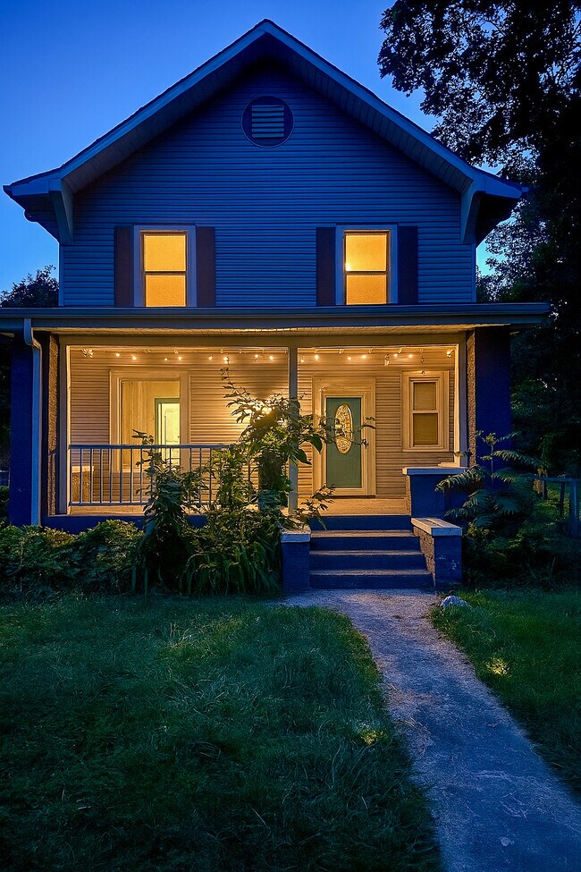 property at 4644 Cornelius Ave