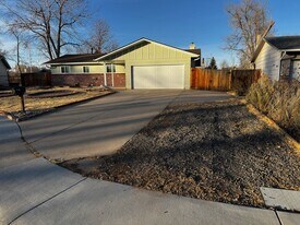 2912 Radcliff Cir in Fort Collins, CO - Building Photo