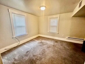 121 Sumner Ave, Unit Apartment 3 in Pittsburgh, PA - Building Photo - Building Photo