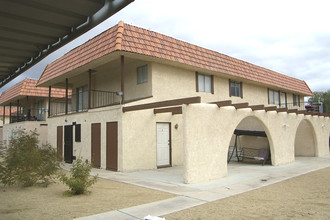 1629 Cordoba Ln in Las Vegas, NV - Building Photo - Building Photo