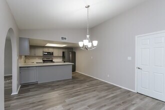 6243 E Inglewood St in Mesa, AZ - Building Photo - Building Photo