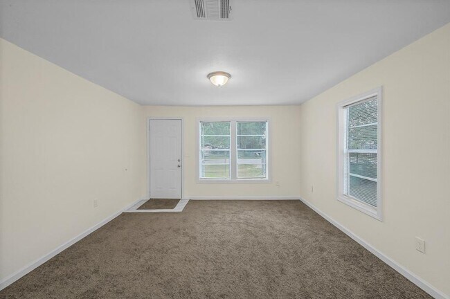 1309 Norham St photo'