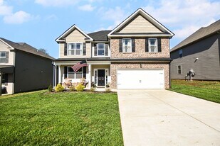 1148 Black Oak Cir in Clarksville, TN - Building Photo