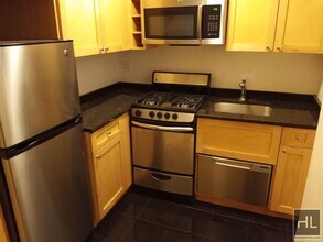 AMSTERDAM AVENUE, Unit 15B in New York, NY - Building Photo - Building Photo