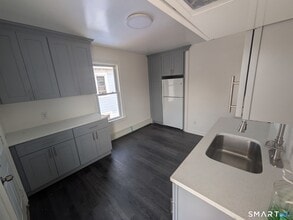 200 Ogden St in Bridgeport, CT - Building Photo - Building Photo