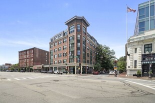 1387 Washington St in Boston, MA - Building Photo