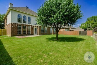 1211 Limestone Creek Dr in Keller, TX - Building Photo - Building Photo