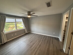 4022 Beaver Ln in Port Charlotte, FL - Building Photo - Building Photo