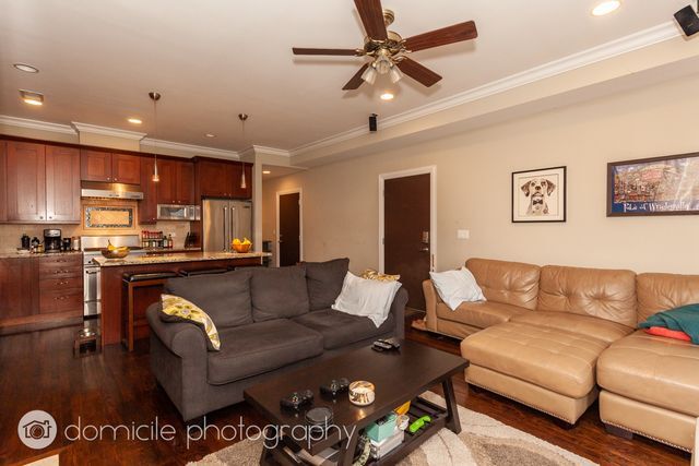 407 W North Ave, Unit 5E in Chicago, IL - Foto de edificio - Building Photo