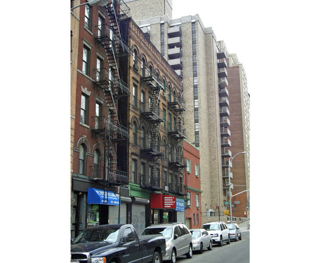 1257 Park Ave in New York, NY - Building Photo - Building Photo