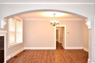 4919 Murdoch Ave in St. Louis, MO - Building Photo - Building Photo