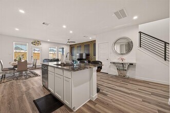 10514 Wellesley Ter Trl in Houston, TX - Building Photo - Building Photo