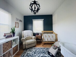 2348 Warwick Ave in Los Angeles, CA - Foto de edificio - Building Photo