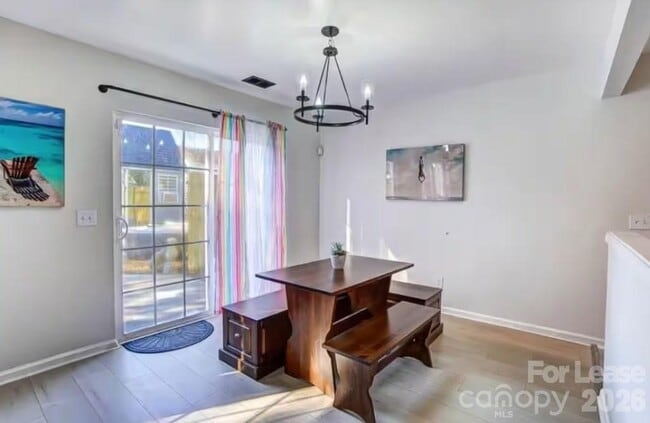 2514 Caprock Ct in Charlotte, NC - Building Photo - Building Photo