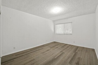1372 S Gibbs St in Pomona, CA - Building Photo - Building Photo