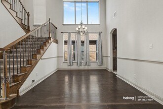 588 Deverson Dr in Rockwall, TX - Foto de edificio - Building Photo