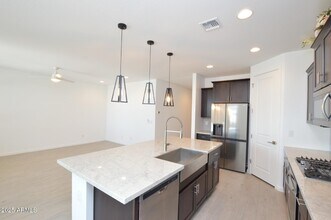 4316 Suncup Dr in San Tan Valley, AZ - Building Photo - Building Photo