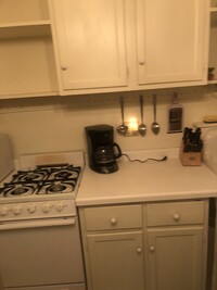 429 Prospect Ave, Unit One bedroom furnished apt photo'