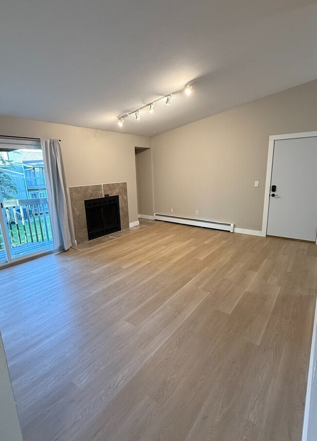 property at 11420 Heritage Ct