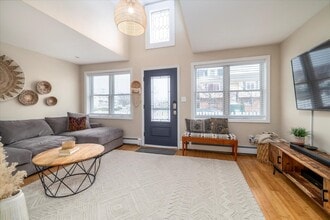 323 New York Ave in Long Beach, NY - Building Photo - Building Photo