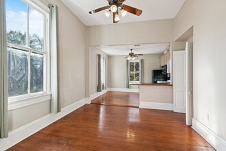 5024 Magazine St, Unit D in New Orleans, LA - Building Photo - Building Photo