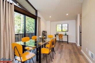 16158 Bachman Ave in Monte Sereno, CA - Building Photo - Building Photo