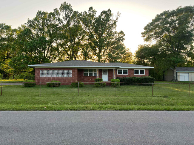 property at 107 Ritttenberry Rd