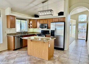 19910 N Coyote Lakes Pkwy in Surprise, AZ - Building Photo - Building Photo