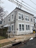 319 Hobart Ave in Hamilton Township, NJ - Building Photo