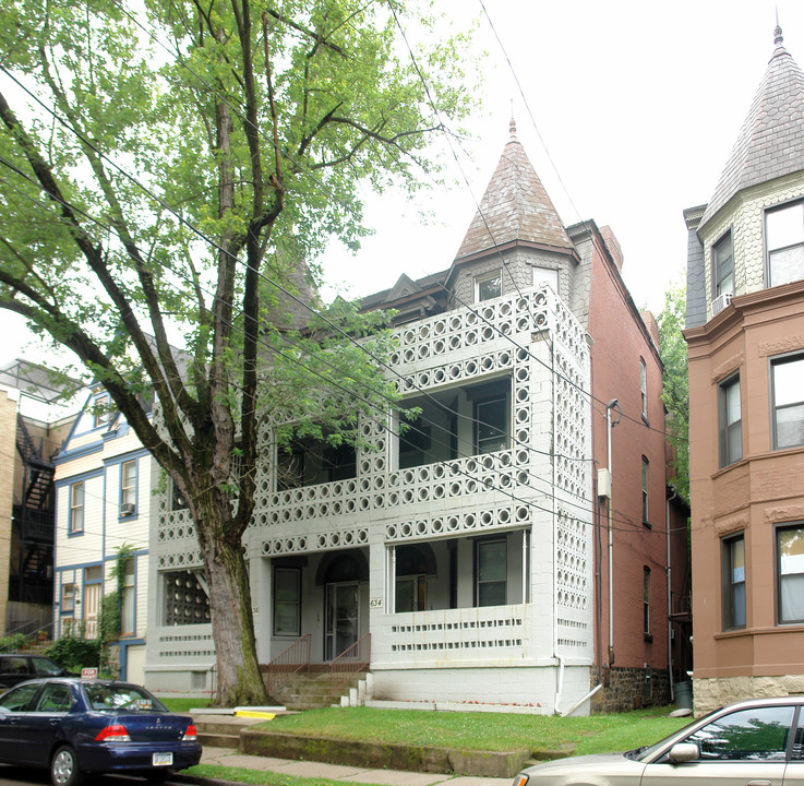 634-636 Summerlea St in Pittsburgh, PA - Building Photo