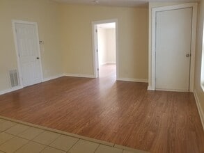 636 Joliet St in La Salle, IL - Building Photo - Building Photo