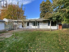 5220 Greenlane in Lincoln, ON - Building Photo - Building Photo