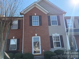 7499 Bluff Point Ln in Denver, NC - Building Photo