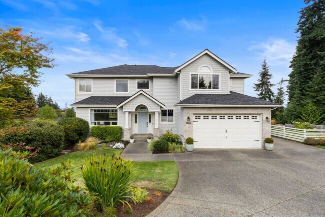 11554 NE Skyward Loop in Kingston, WA - Building Photo - Building Photo