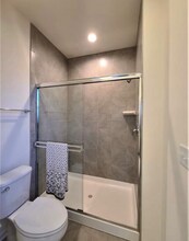 401 Cadence Cir in Lake Geneva, WI - Building Photo - Building Photo