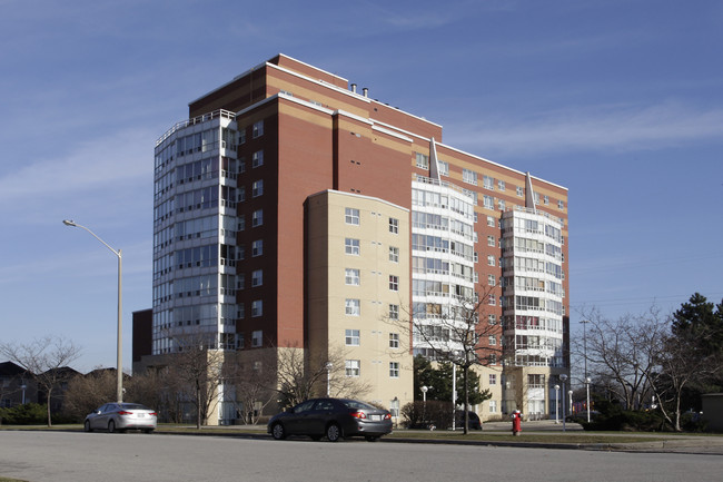 Dan Benedict Co-operative Homes in Mississauga, ON - Building Photo - Primary Photo