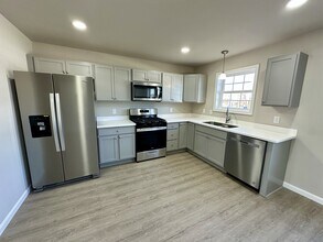 212 Rojan Rd in Dover, DE - Building Photo - Building Photo