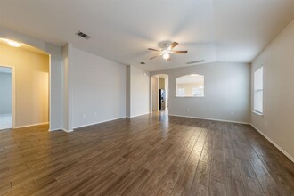 424 Moorhen Cove in Leander, TX - Building Photo - Building Photo