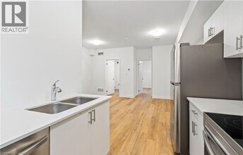 781 Clare Ave in Welland, ON - Building Photo - Building Photo