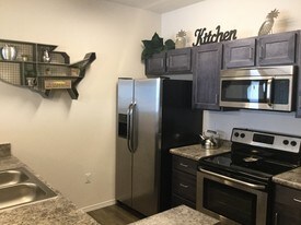 North Loop Apartments in El Paso, TX - Building Photo