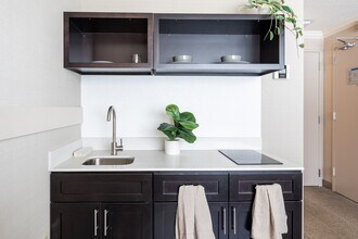 VIVO Living Baltimore in Baltimore, MD - Foto de edificio - Interior Photo