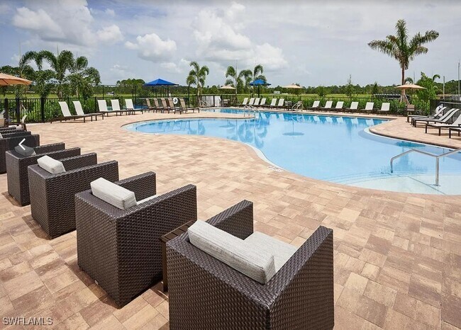 483 Daylily Blvd in Nokomis, FL - Building Photo - Building Photo