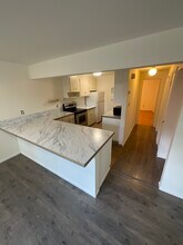 935 N 85th St, Unit #3 in Seattle, WA - Foto de edificio - Building Photo