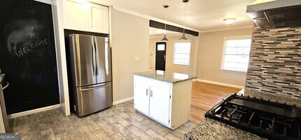 2285 Lullwood Trail in Decatur, GA - Building Photo - Building Photo